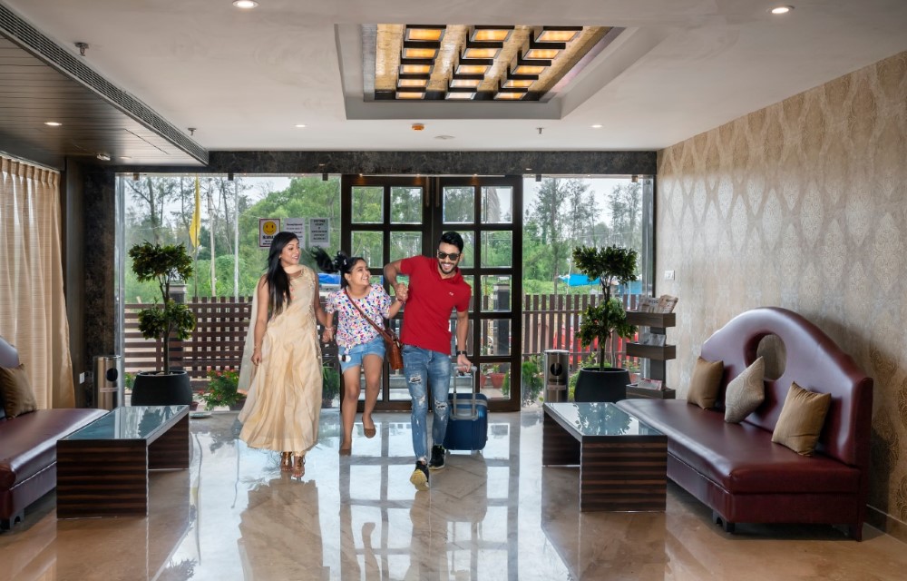 HOTEL LEISURE